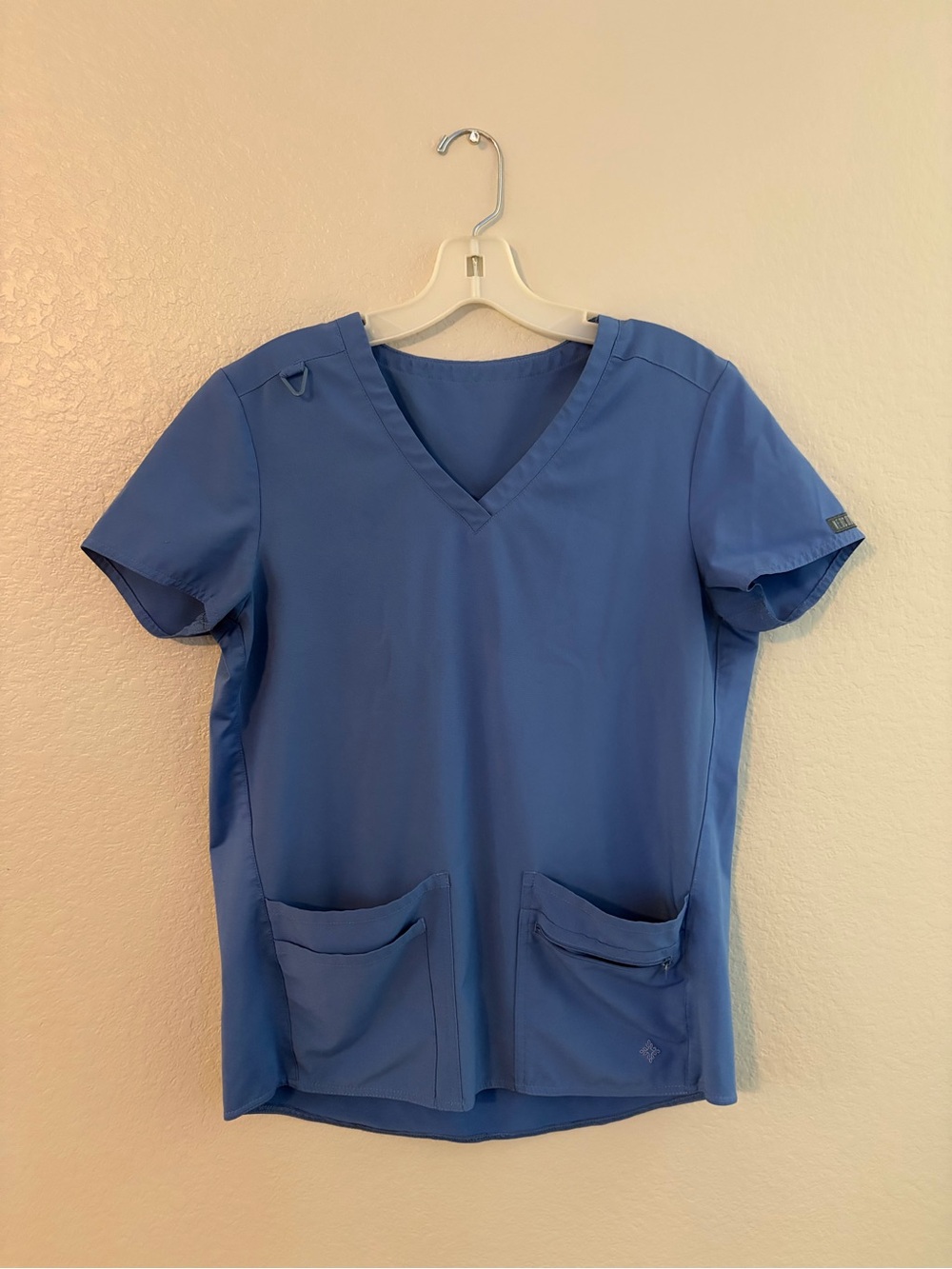 Med Couture V-Neck Scrub Top & Jogger Bottoms- CeilBlue